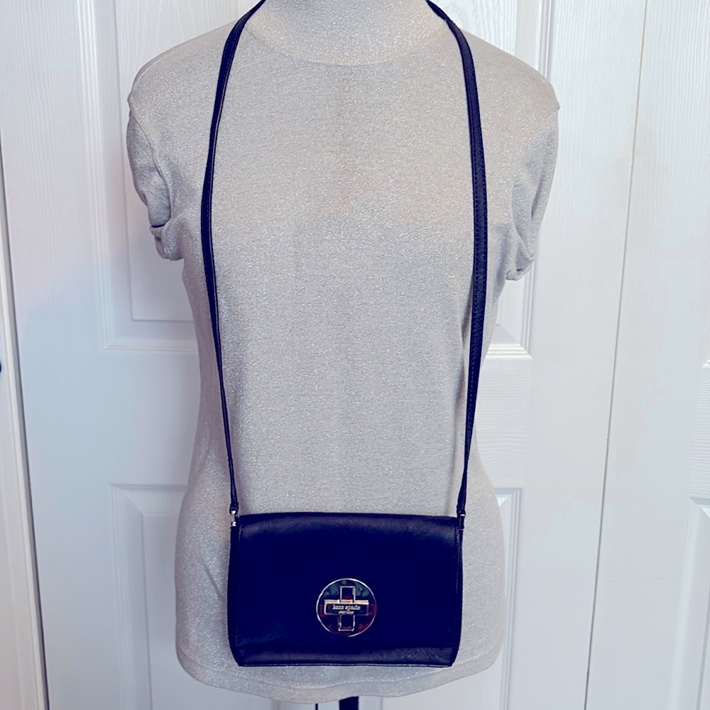 Kate Spade Newbury Lane Sally Saffiano Navy 100% Cow Leather Crossbody Purse